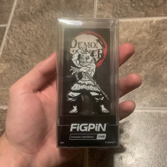Figpin Demon Slayer Inosuke Hashibira 1148 Black And White Chase Exclusive New - Picture 1 of 4